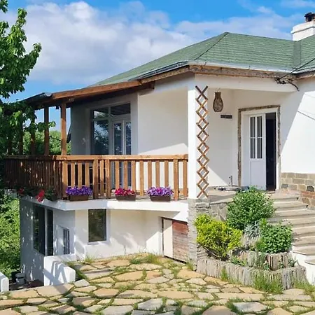 The White House Kamilski Dol