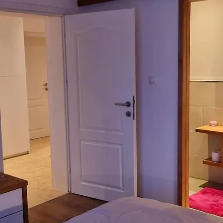 The White House * Kamilski Dol