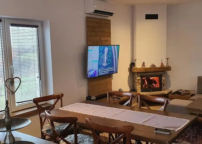 The White House * Kamilski Dol