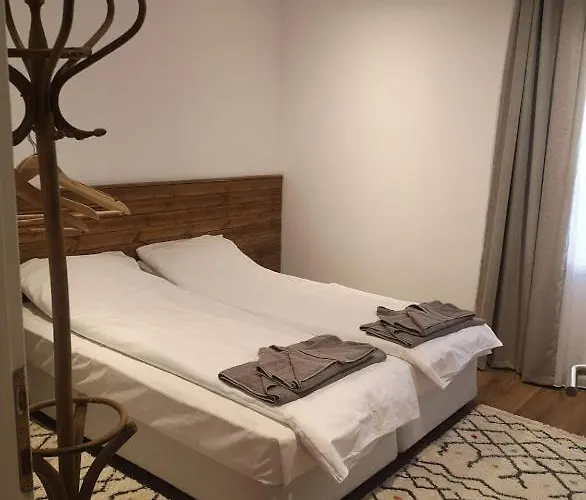 The White House * Kamilski Dol