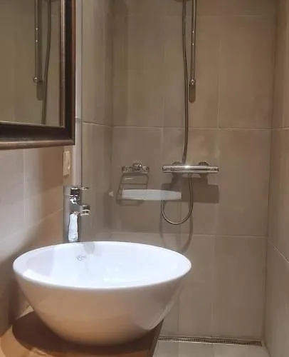 וילה The White House